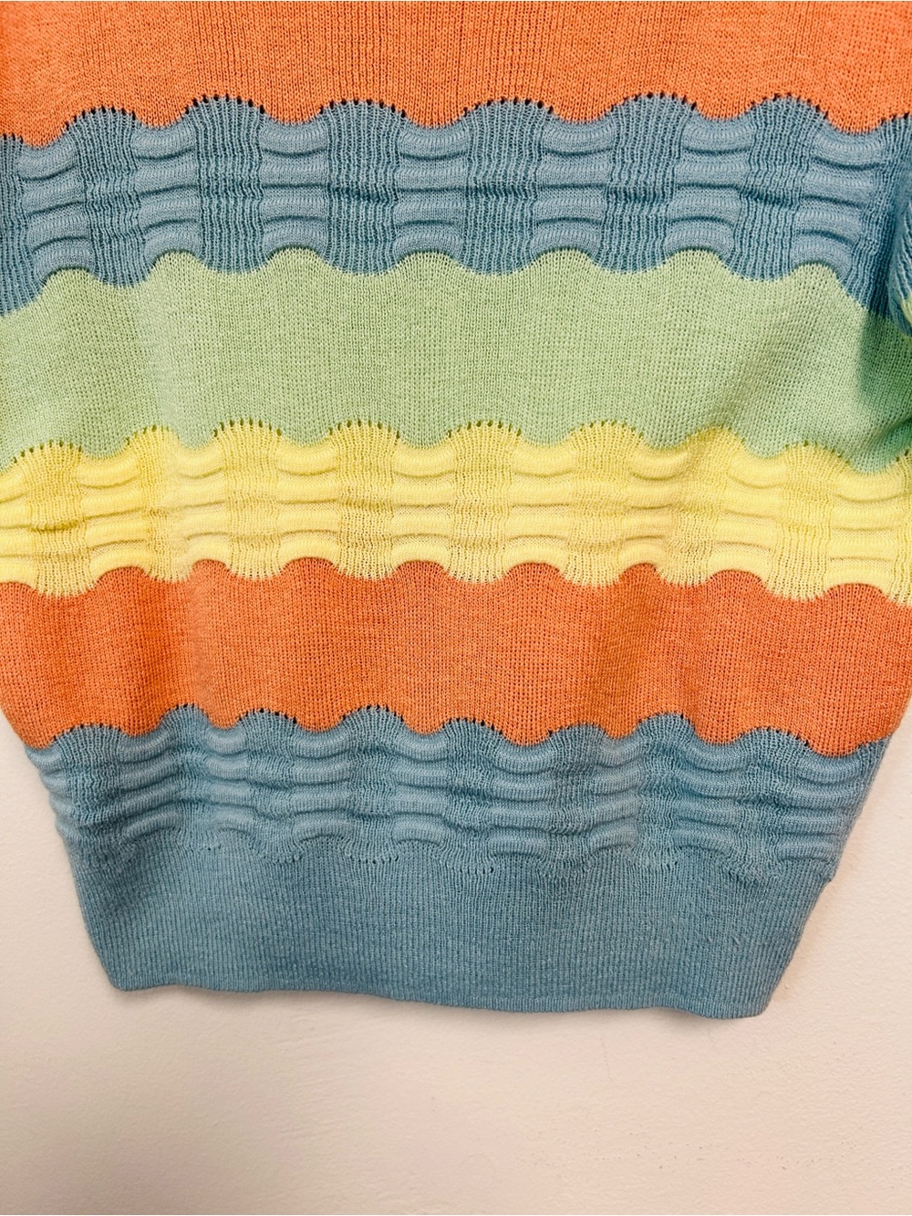Anthropologie Colorblocked Novelty-Stitch Scalloped Striped Wave Tee Womens M - Picture 13 of 16